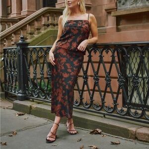 Abercrombie & Fitch Floral Midi Skirt